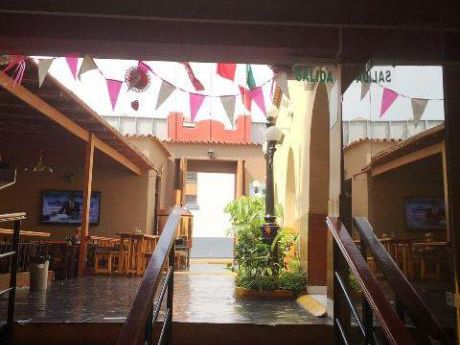 Vendo Local De 2400 M2 Restaurante Show Cervecería Funcionando