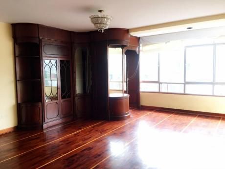 Departamento 200 M2 Excelente Iluminación - Av Arequipa