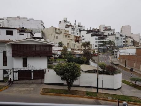 Departamento Flat - Las Violetas Us$300,000