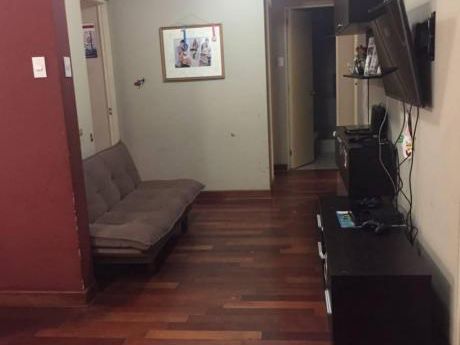 Departamento Cerca Del Colegio Roosevelt, Urb. Neptuno, Venta