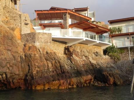 Hermosa Casa De Playa Pucusana