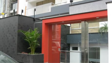 Lindo Dpto. De Estreno - Amplia Terraza Zona Residencial Chacarilla