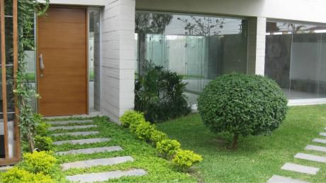 Queda Solo Una! Espectacular Casa En Condominio En Camacho - La Molina