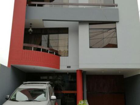 Bonito Departamento En Surco