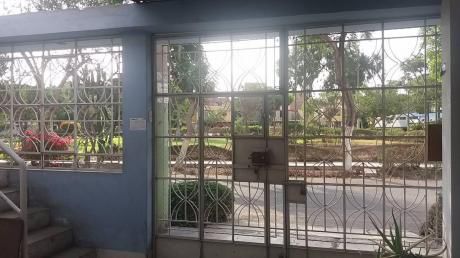 Vendo Casa Frente A Parque Urb. San Agustin - Comas