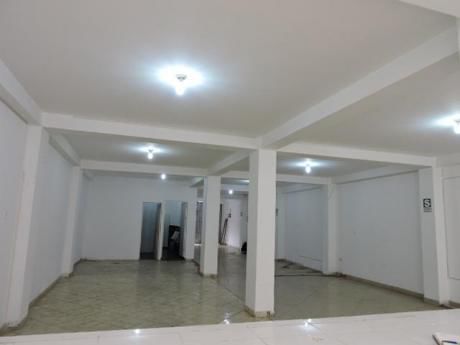 Excelente Y Amplio Local De 200 M2 Inmejorable Zona - Costado Megaplaza Cono Norte