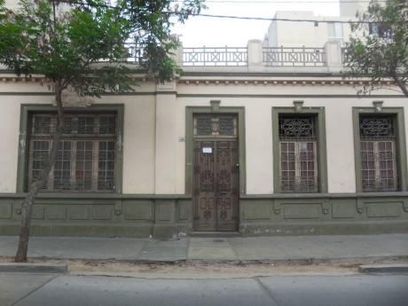 Santa Beatriz - 343 M2 - ParáM 7 Pisos - Us$583,100