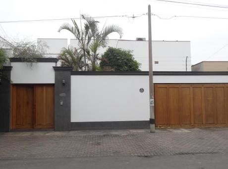Ocasión! At. 529 M2 Planos - Frente Molina Plaza - Us$650,000