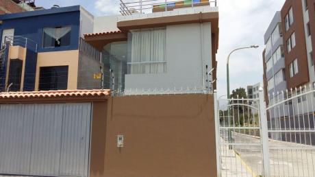 Excelente Oportunidad Vendo Casa En Urb. Mirasol De Cayma (esquina)