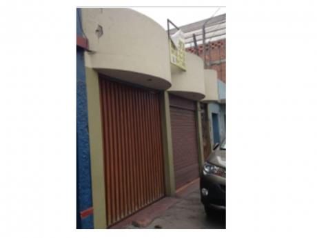 Casa Supercomercial En La Av Progreso