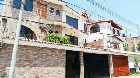 Vendo Hermosa Casa En C. Colorado 3 Pisos Cerca Av Ejército
