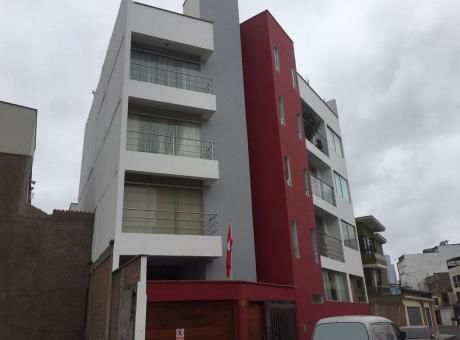 Lindo Departamento En Estreno En Urb. Santa Rosa: Surco