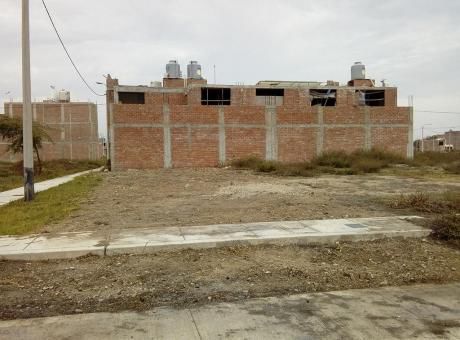 Terreno En Venta En Urb. Los Sauces V Etapa: Chiclayo