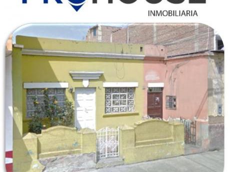 Remato: Casa/terreno Urb. Santa María At. 345 M2 A Un Paso Av España