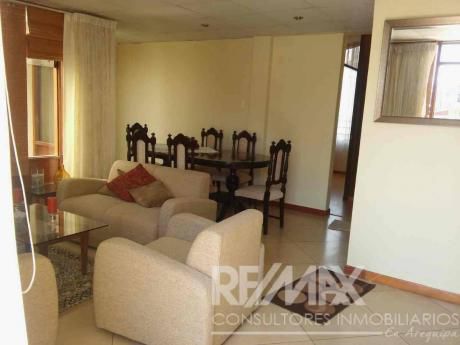 Alquilo Lindo Departamento Amoblado Cerca A Colegio Max Uhle
