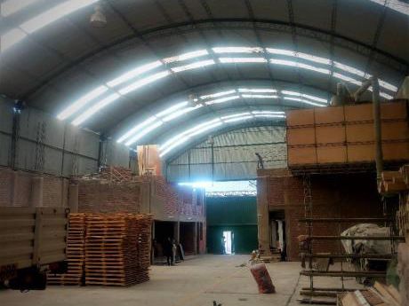 Local 806 M2 Parque Industrial Ves, Techo Parabólico Buena Ubicación.
