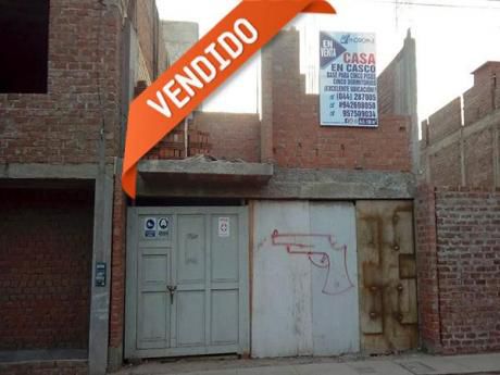 San Isidro I Excelente Oportunidad Casa En Casco Frente A Parque. Bases 5 Pisos