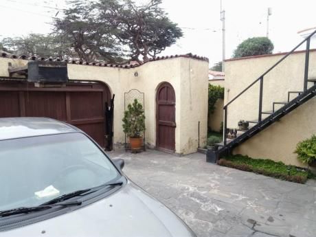 Bella Casa En Surco En Venta