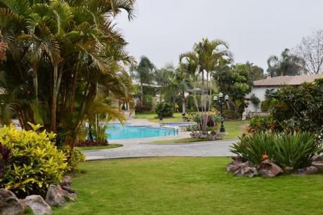 Casa En Condominio, Rda. Baja, Vista A Jardines