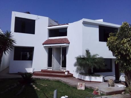 Casa En Alquiler Urb. El Golf, Trujillo - Peru