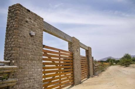 Lotes De Campo En Condominio En Asía