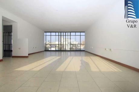 Oficina Remodelada Con Licencia (CV) 401