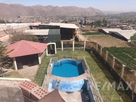 Lindo Terreno Con Galpones Y Casa En Zona Industrial De Socabaya (umapalca)