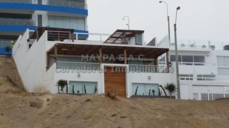 Preciosa Casa De Playa En Caballeros – Segunda Fila - 239 M2