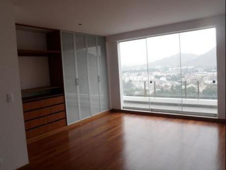 Venta De Lindo Departamento En Calle Laderas - Santiago De Surco