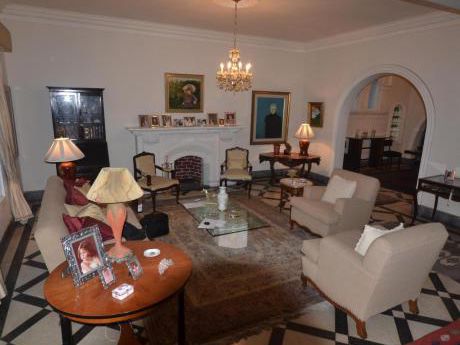 Vendo Casa Excelente Ubicación 291 M2 San Isidro - Sivs030