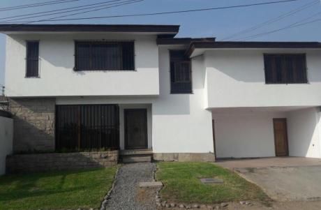 Casa En Camacho, Jr Jose Antonio, At. 320 M2