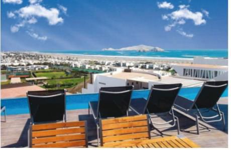 Bella Casa En Playa El Golf. A. 1,084 M2