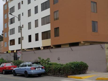 Residencial Doña Nora, D/ Plaza Vea Av Ayacucho