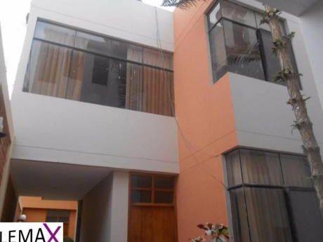 Venta De Casa En Urbanización Los Geranios - Piura - Cerca A La Upao