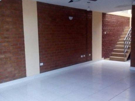 Casa En Alquiler Urb. La Molina - Piura