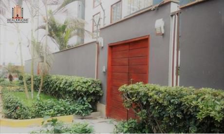 Amplio Dpto. En Monterrico - Surco: 119 M2 + 2 Cocheras + Deposito