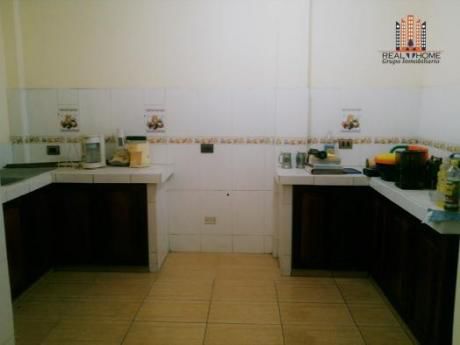 últimos 3 Amplios Dptos.! Primer Piso Acabados A1