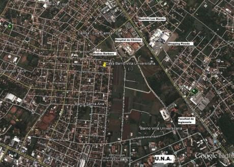En Barrio Villa Universitaria Detras Del Materno Infantil San Lorenzo, Una Casa Antigua, Se Paga Solo Por La Ubicacion Del Terreno, 360 M2.,