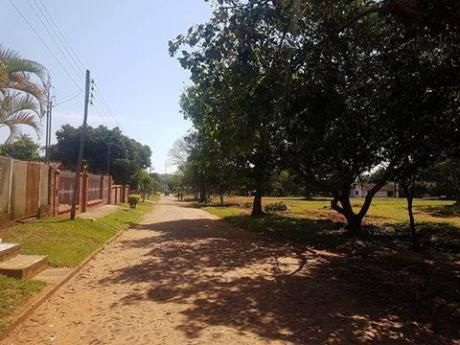 Lotes Exclusivos En Hermoso Barrio De J. A Saldivar, Km 23 Ruta 1.