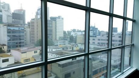 Oficina En San Isidro - A Una Cuadra De Canaval Y Moreyra