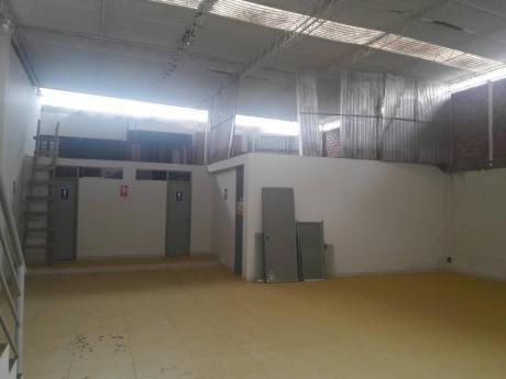 Id - 32140 Alquilo Local Industrial Km 25.5 Pan. Sur. De Estreno