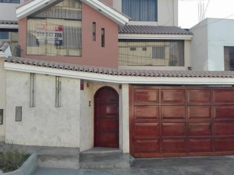 Id - 58920 Se Vende Hermosa Casa En La Capilla De La Molina