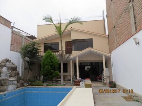 Id - 55858 Hermosa Casa Con Piscina En Chorrillos