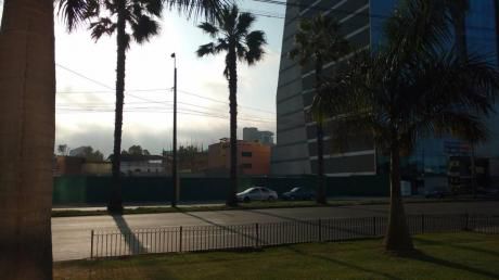 Venta Deterreno Comercial - San Isidro, Lima