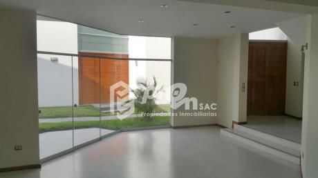 Sol De La Molina – Ocasión, Hermosa Casa En Condominio