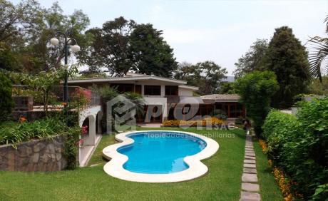 La Estancia Hermosa Casa En Zona Exclusiva