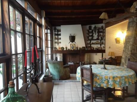 Casa Rustica, A Unas Cdras De Molina Plaza