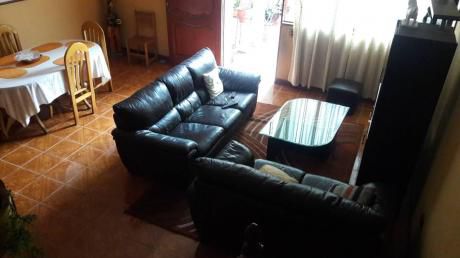 En Venta Casa De 3 Pisos At. 120 M2 - En Parrales De Surco