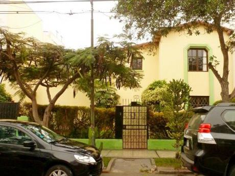 Venta Miraflores Casa Como Terreno, At 450 M2, Ac 544 M2, Rbd 3 Pisos