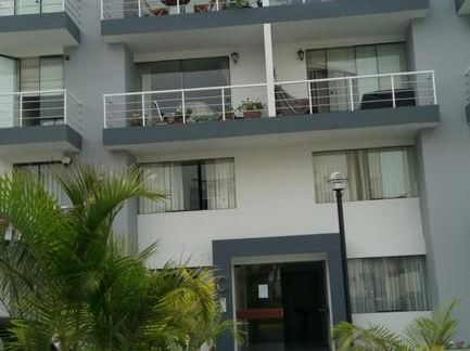 Depa 1er. Piso Monterrico Surco. Upc, Esan. Persona Mayores. Remato Urgente